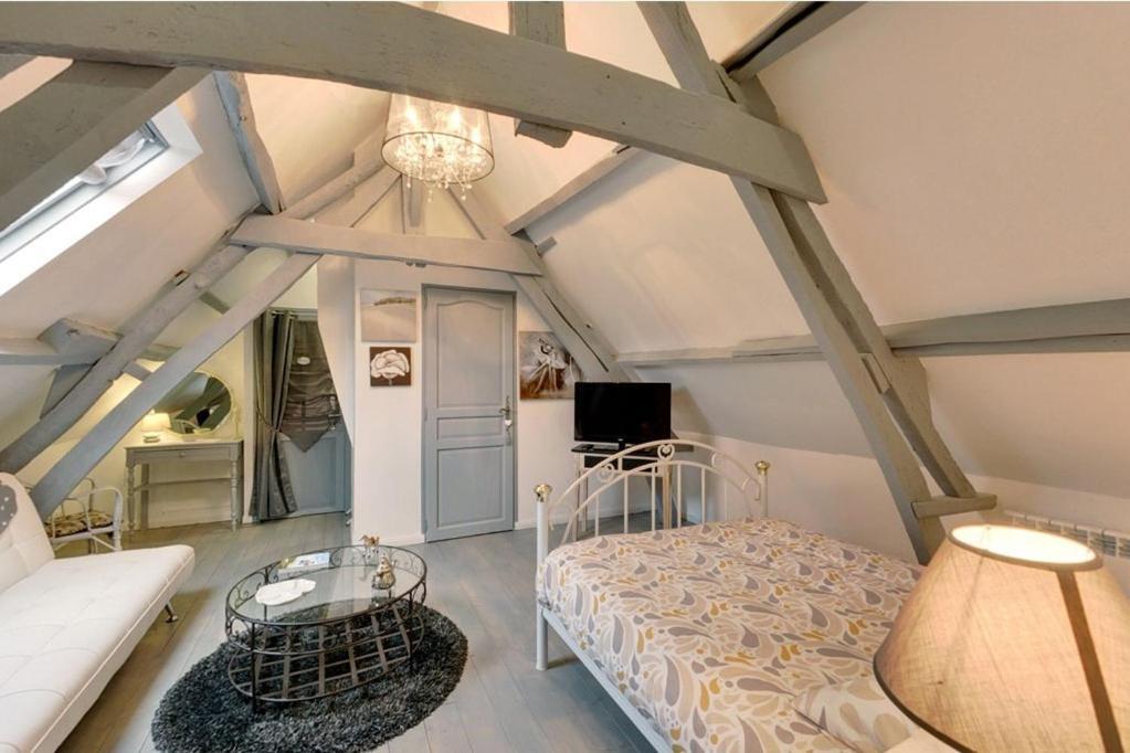 Gites Casale Di Vito Longvilliers  Room photo