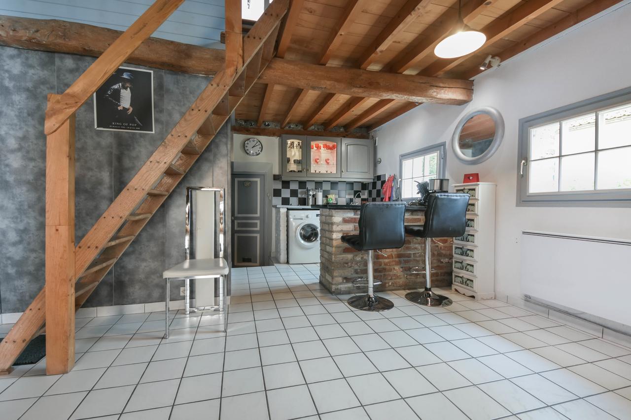 Gites Casale Di Vito Longvilliers  Exterior photo